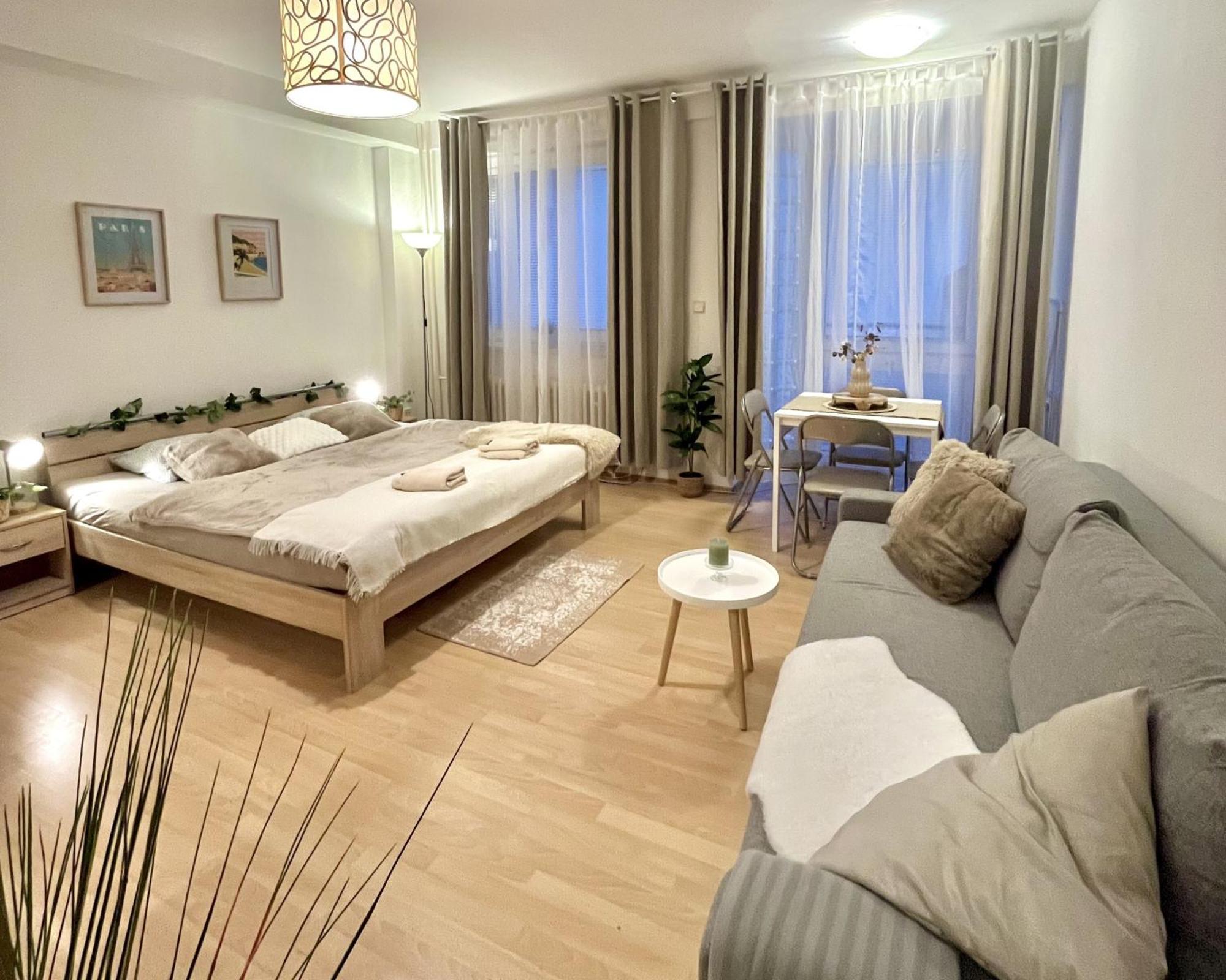 Apartment Simona - Old Town 브라티슬라바 외부 사진